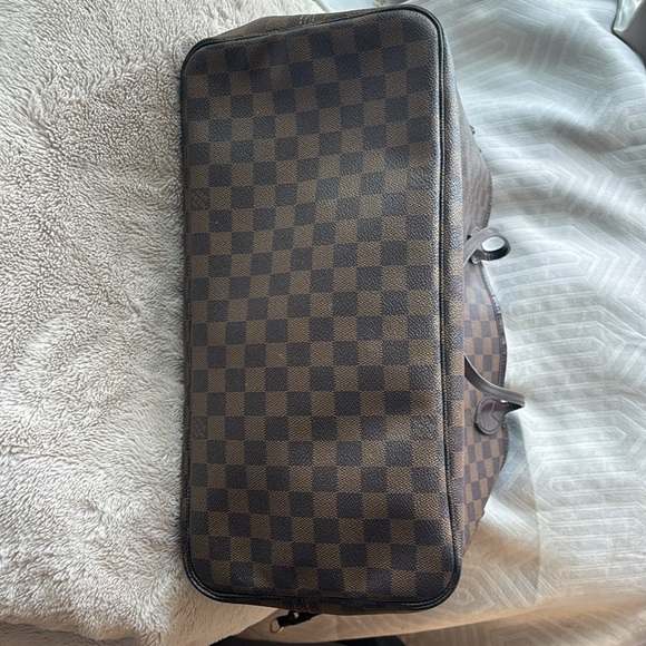 Louis Vuitton NEVERFULL GM - Picture 8 of 11